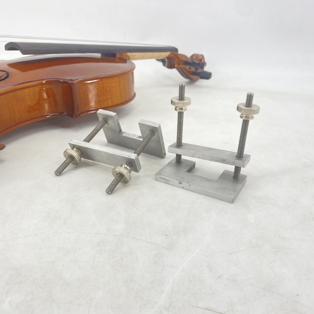 Musical Instrument Manufacturers - Reparatur- und Fertigungswerkzeuge für Musikinstrumente, Werkzeuge