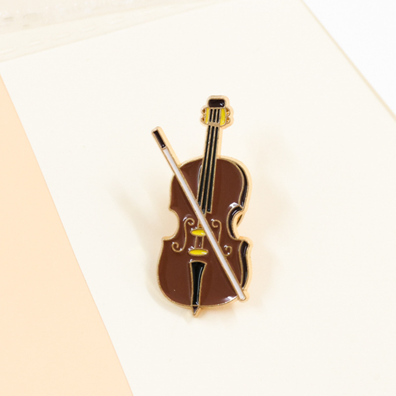 Musical Instrument Symbols - Cartoon Violine Emaille Pin Abzeichen braun